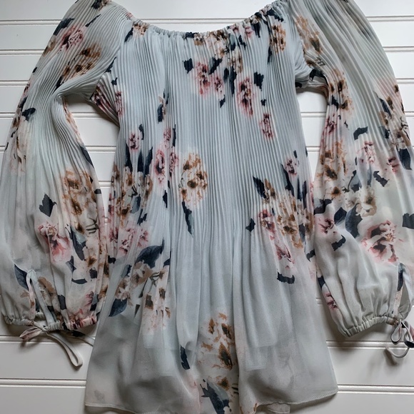 Tribal Women's Floral Blouse - Picture 1 of 5